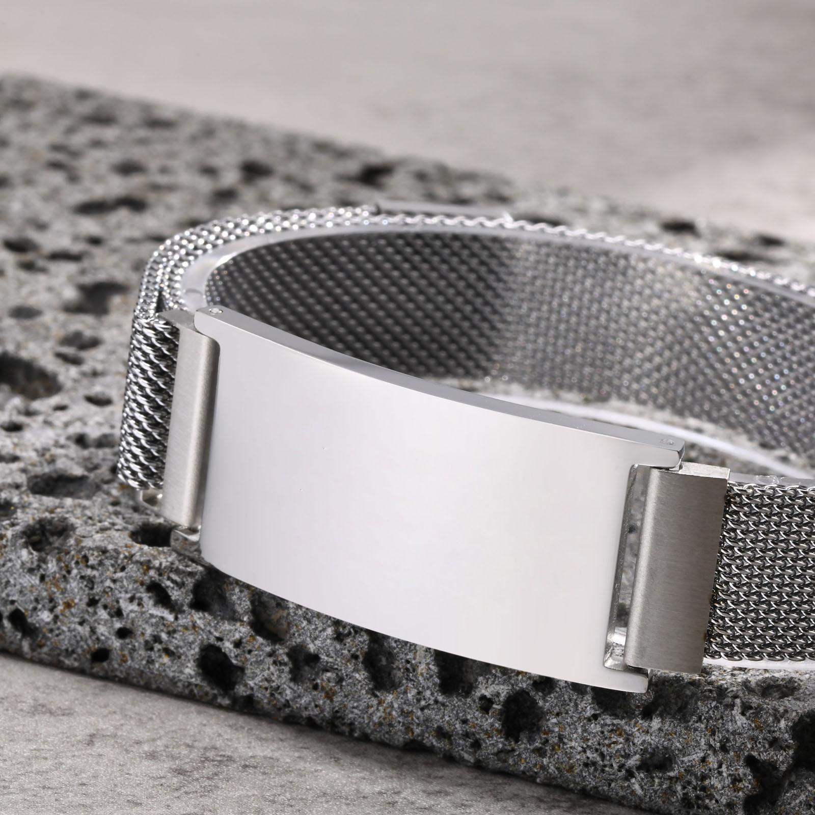 Erkekler Erkekler için Tıknaz  - Mesh Strap Metal incelemesi ve fiyatı